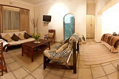 Large luxurious self catering unit in Vereeniging at Dawn View