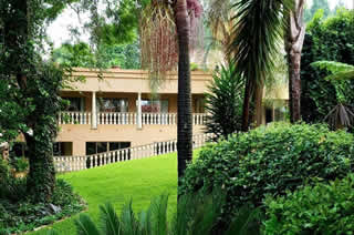 3 star luxury accommodation in Bryanston